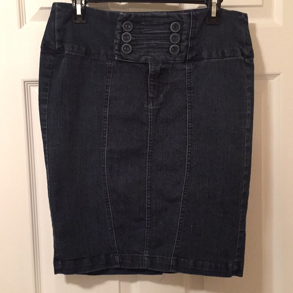 Dark denim skirt